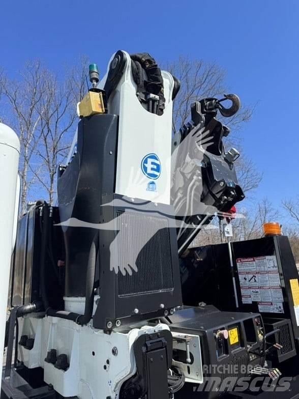 Peterbilt 348 Ciężarówki typu Platforma / Skrzynia