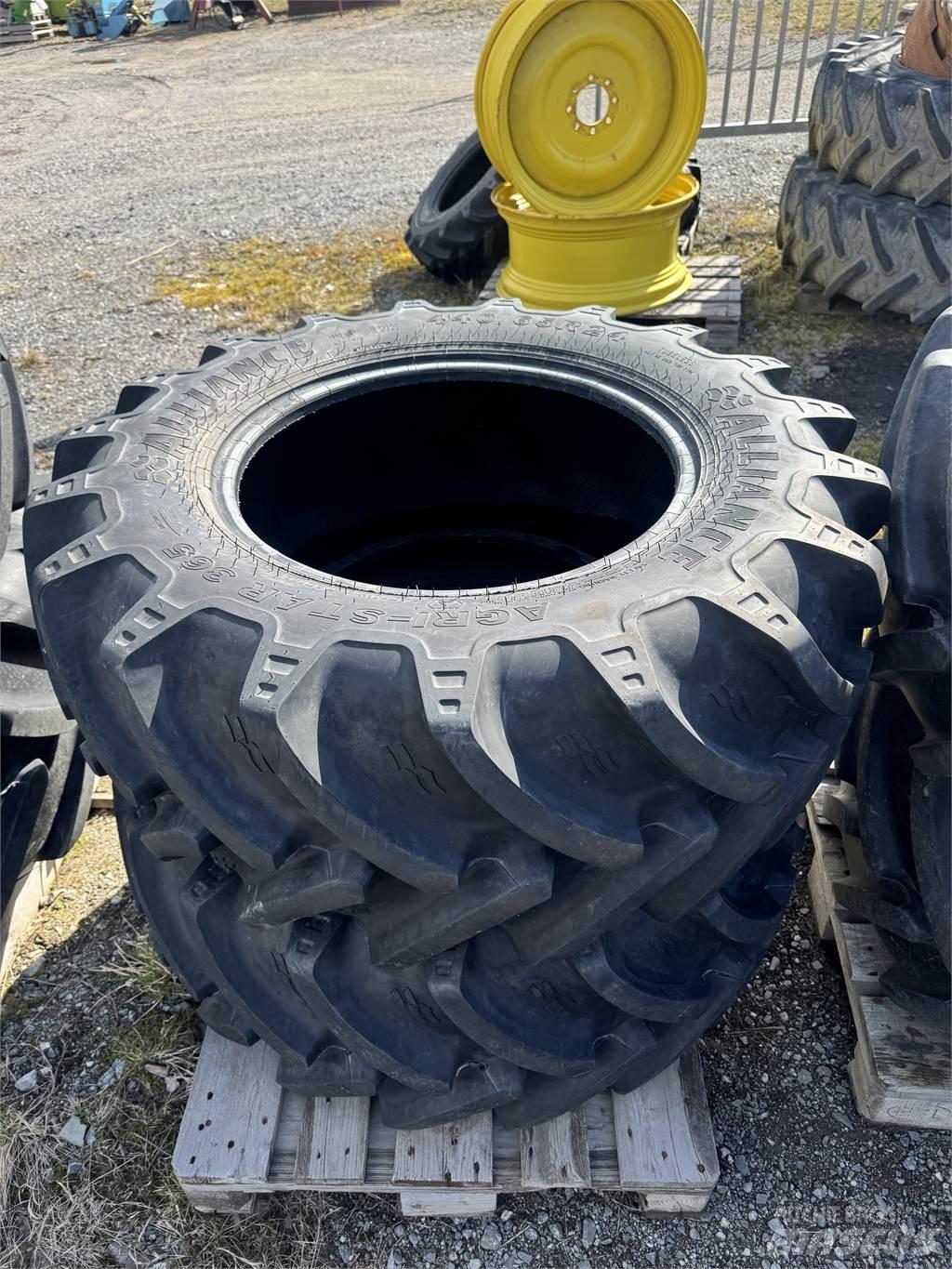  2st Alliance 440/65R24 Opony, koła i felgi