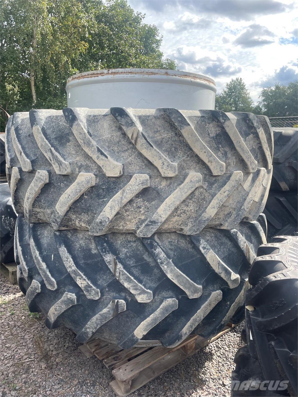  650/65X38 DUBBELMONTAGE Opony, koła i felgi