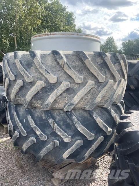  650/65X42 DUBBELMONTAGE Opony, koła i felgi