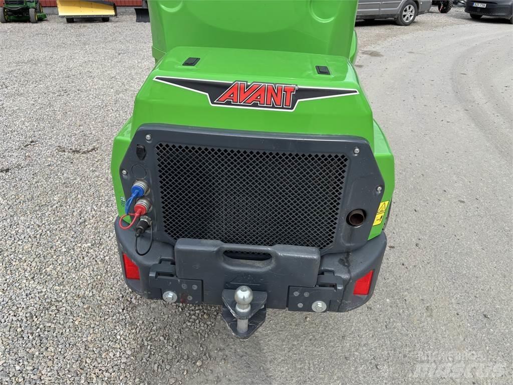 Avant 650 Ładowarki burtowe