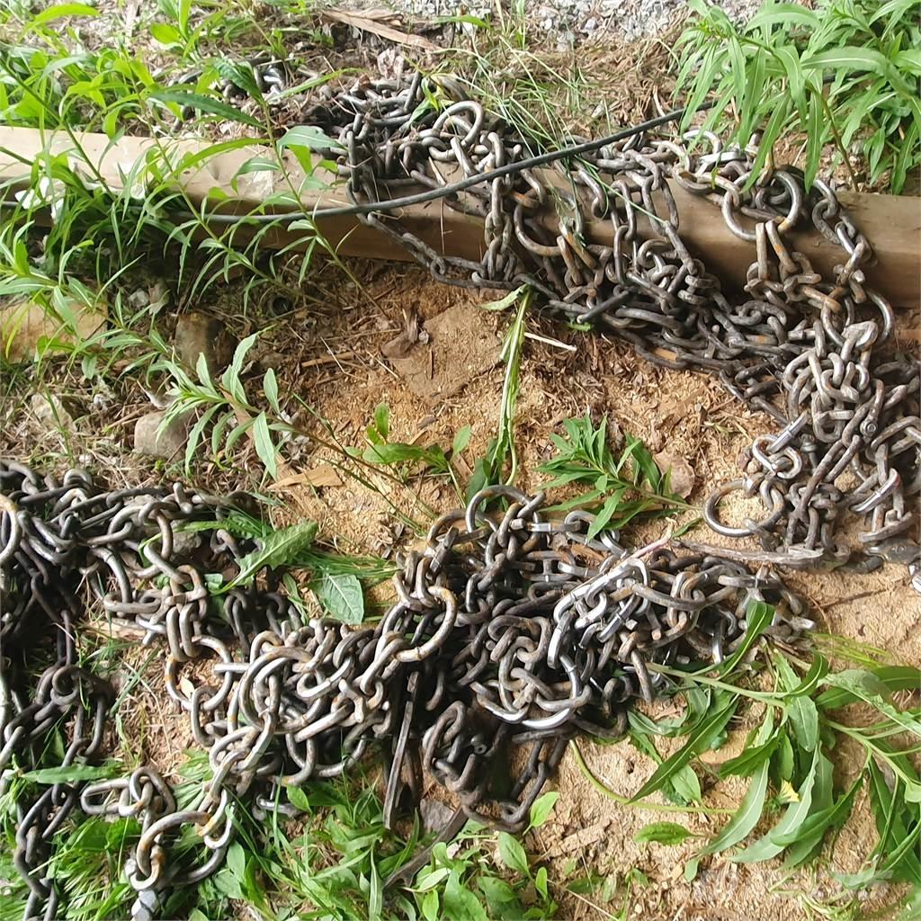  BRODDKEDJOR 405/70-18 Opony, koła i felgi