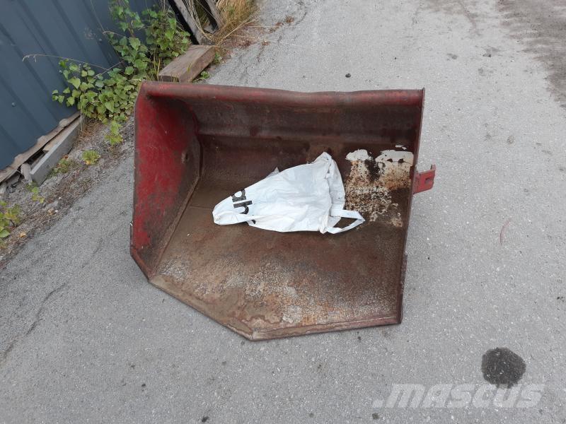  FRONTLASTARE ÅLÖ TYP E Ładowacze i koparki czołowe