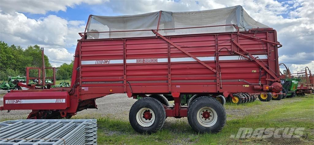 JF 3500 HACKVAGN Przyczepy samozaładowcze
