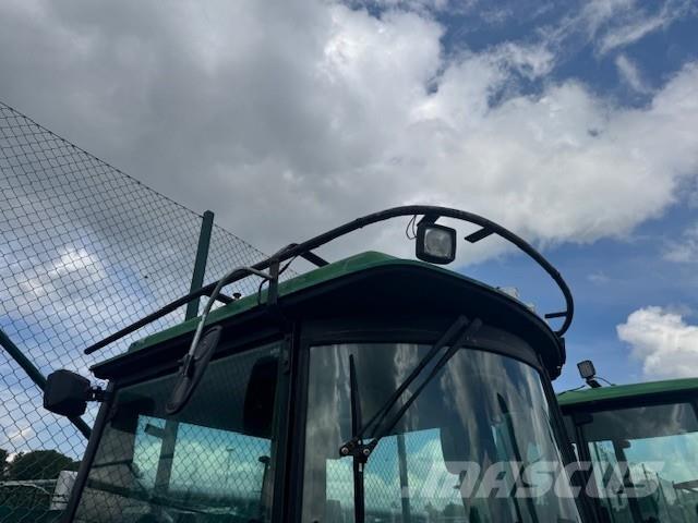 John Deere 2250 TRAKTOR Ciągniki rolnicze