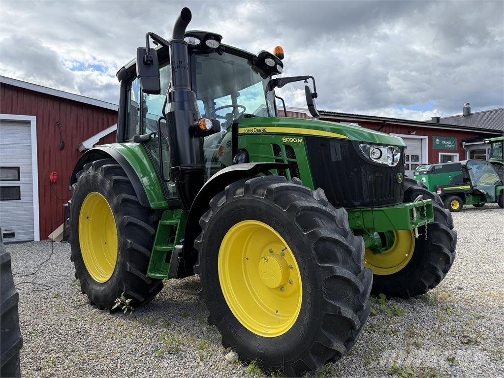 John Deere 6090M Ciągniki rolnicze