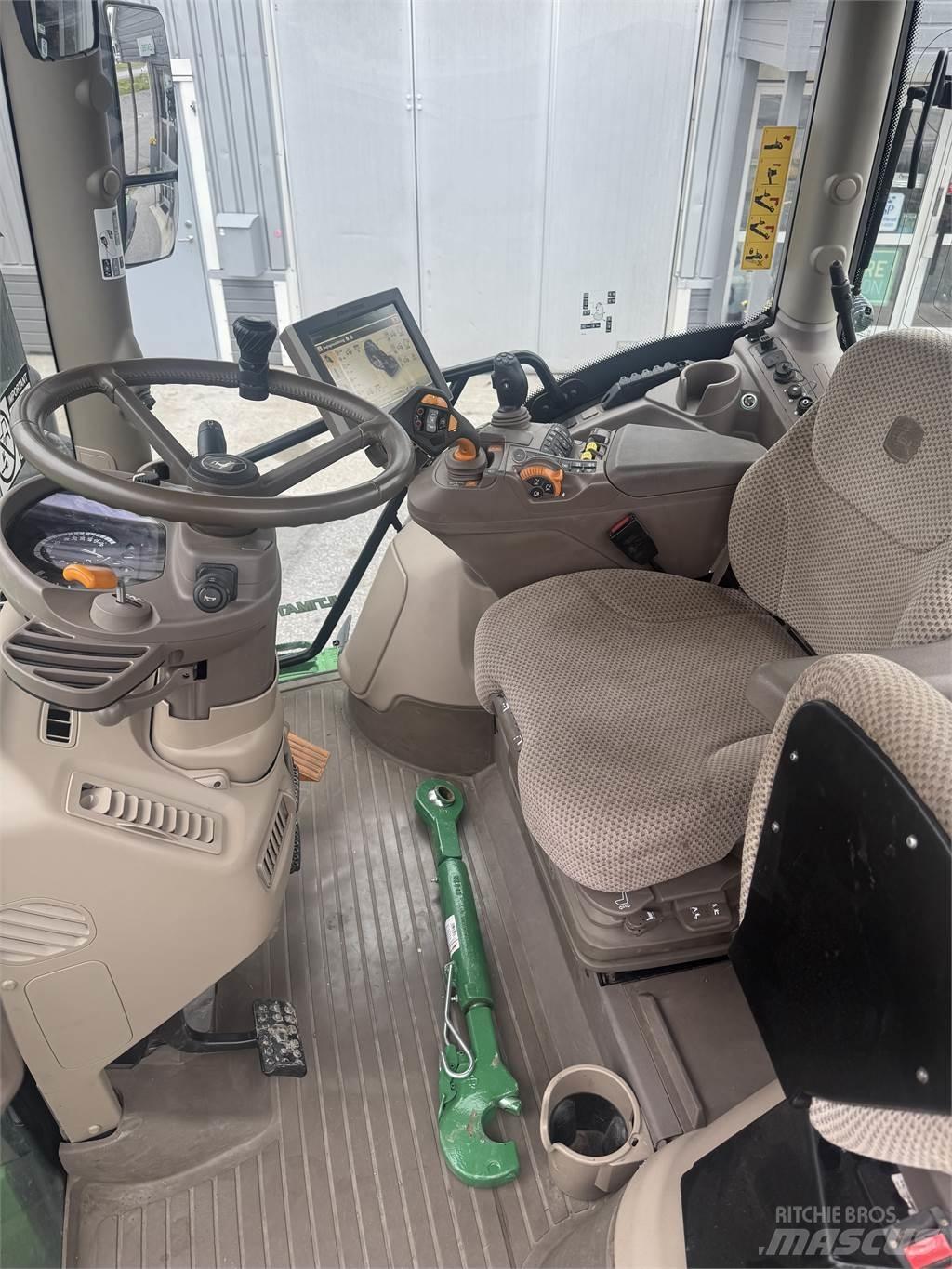 John Deere 6130R Ciągniki rolnicze