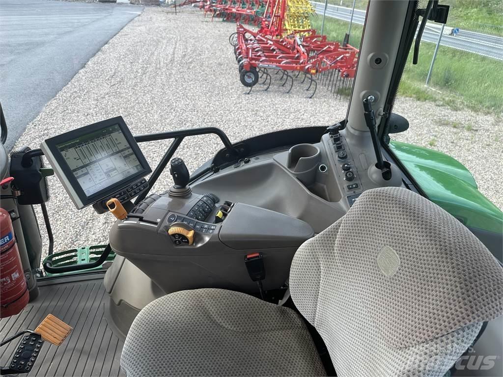 John Deere 6215R Ciągniki rolnicze