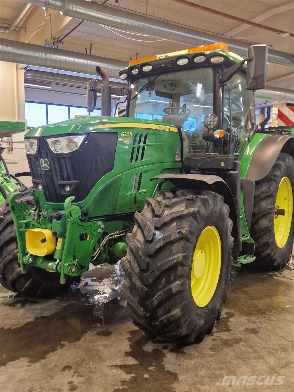 John Deere 6215R Ciągniki rolnicze