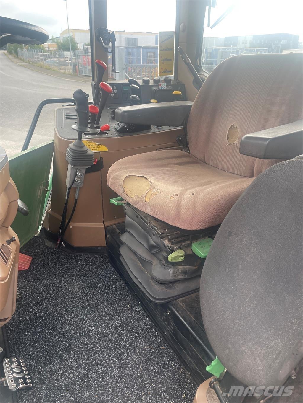 John Deere 6900 TRAKTOR Ciągniki rolnicze