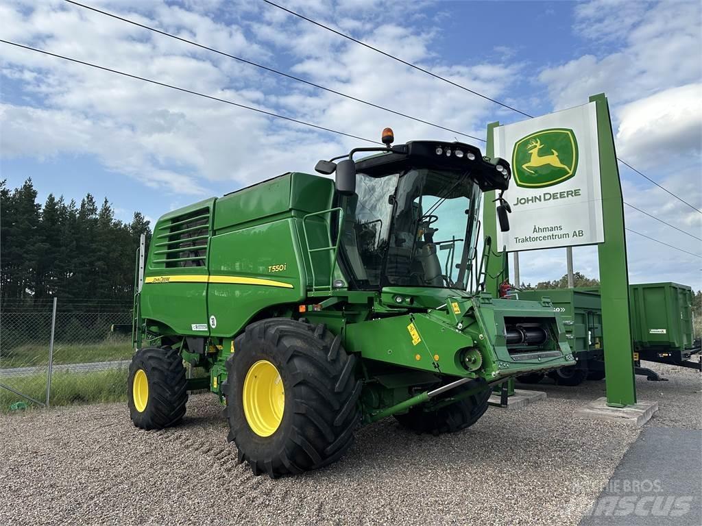 John Deere T550 Kombajny zbożowe
