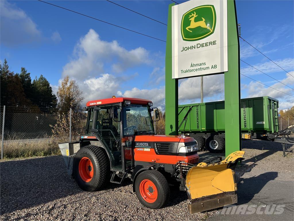 Kubota L4200 Komunalne - Inne