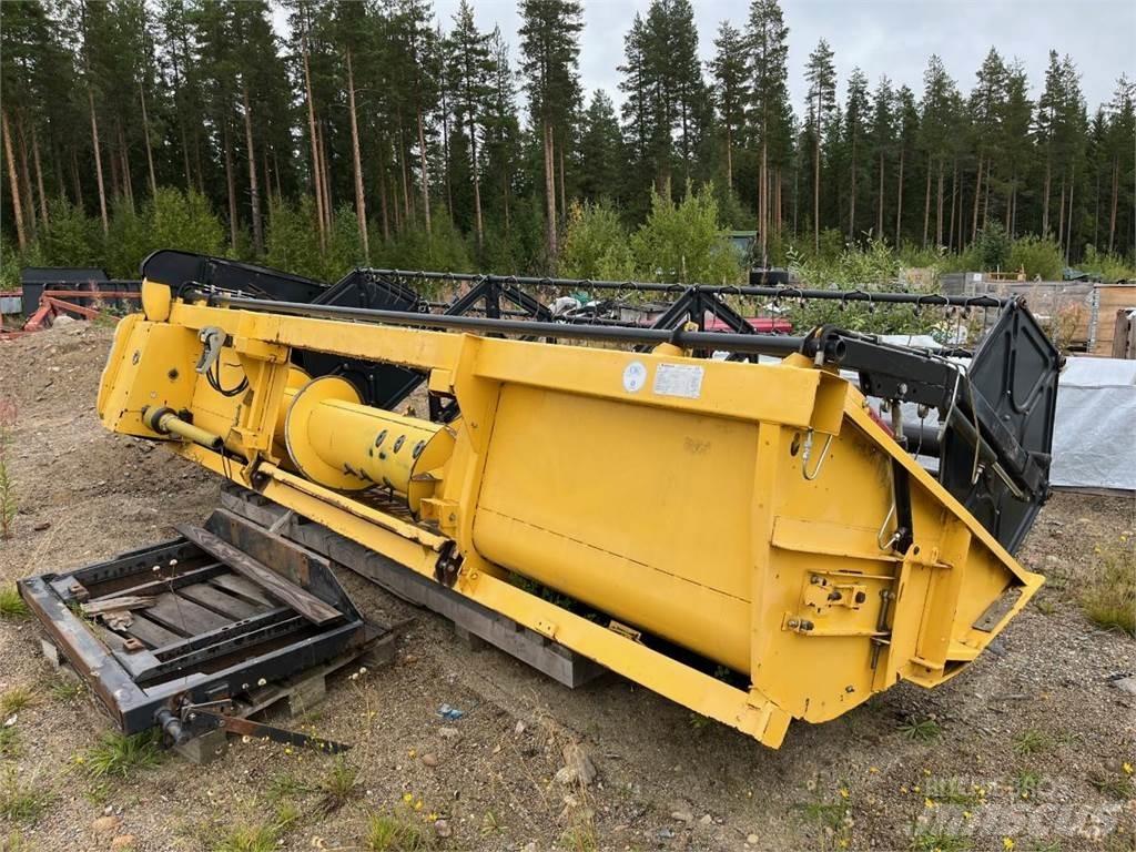 New Holland Skärbord 15 Kombajny zbożowe