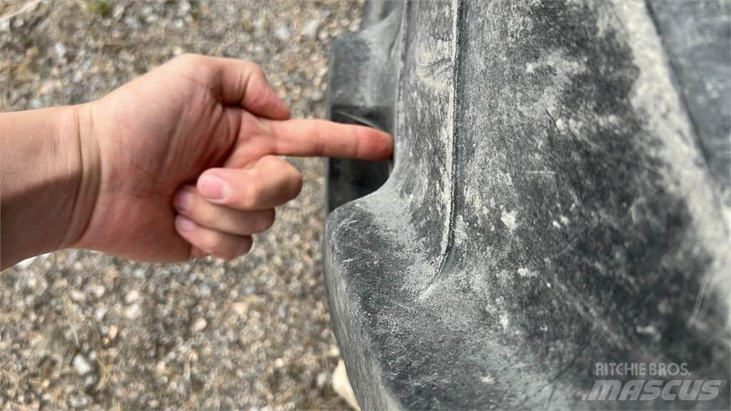 Trelleborg 520/85R42 Opony, koła i felgi