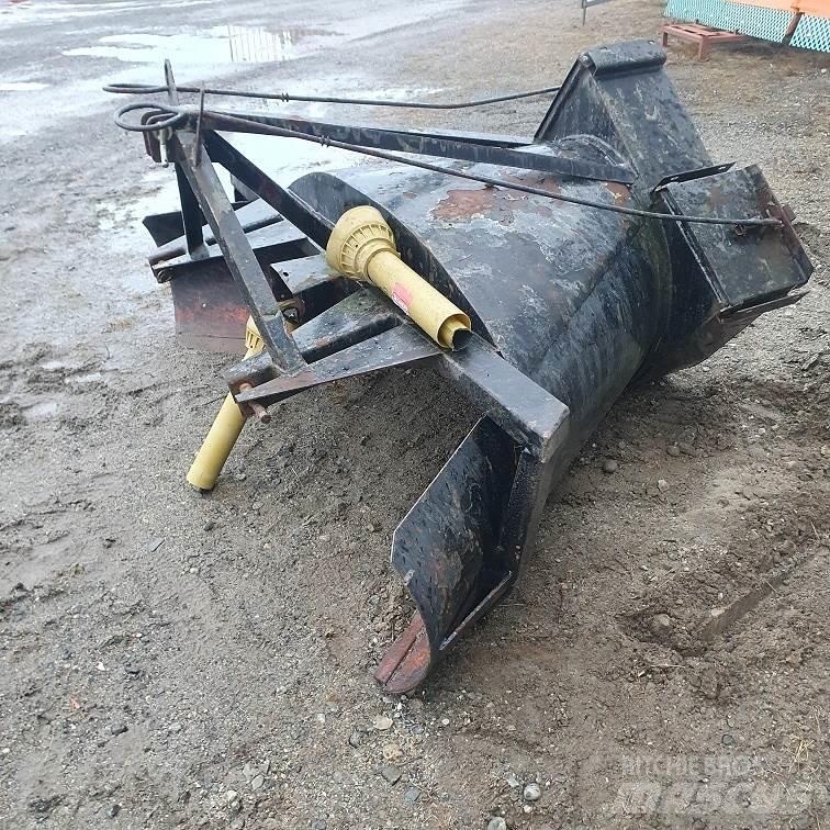  V-SLUNGA 2M Inny sprzęt drogowy i odśnieżający