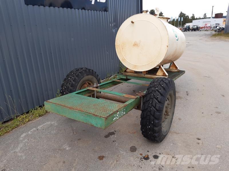  VAGN 1-AXLAD MED TANK Przyczepy ogólnego zastosowania