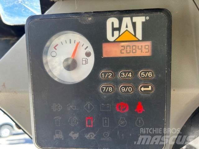 CAT 239D Ładowarki burtowe