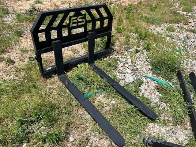 ES 48 Forks Widły