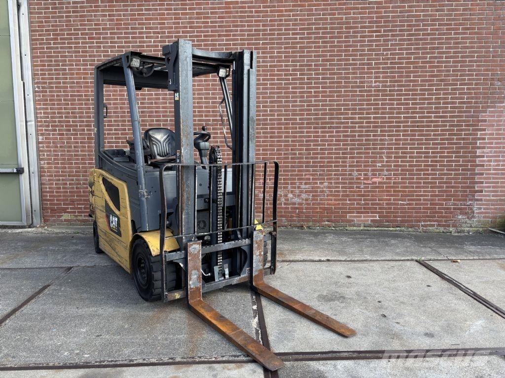 CAT 2EPC5000 Wózki elektryczne