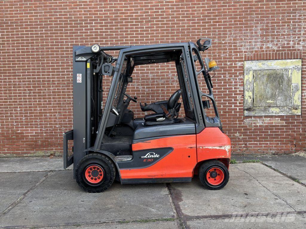 Linde E30-01 Wózki elektryczne