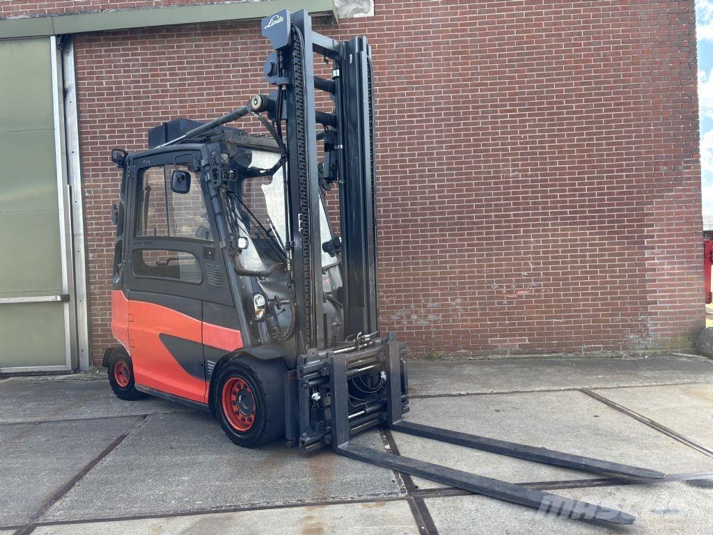 Linde E40HL-01/600 Wózki elektryczne