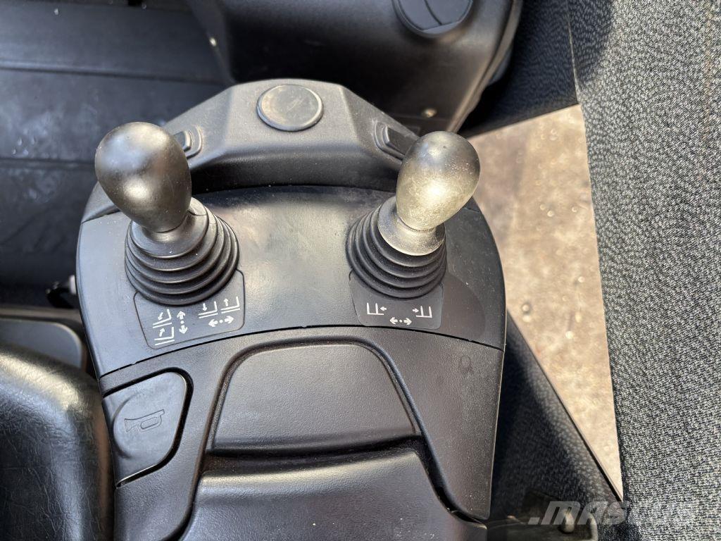 Linde H18D-01 Wózki Diesla