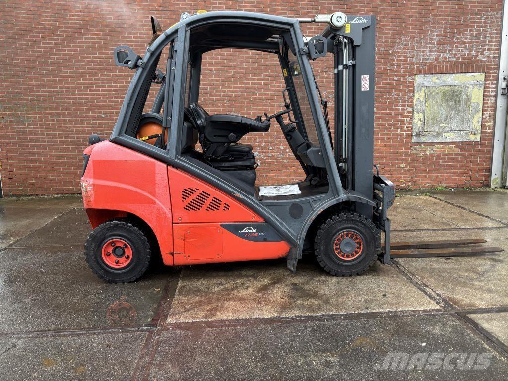 Linde H25T-02 Wózki LPG