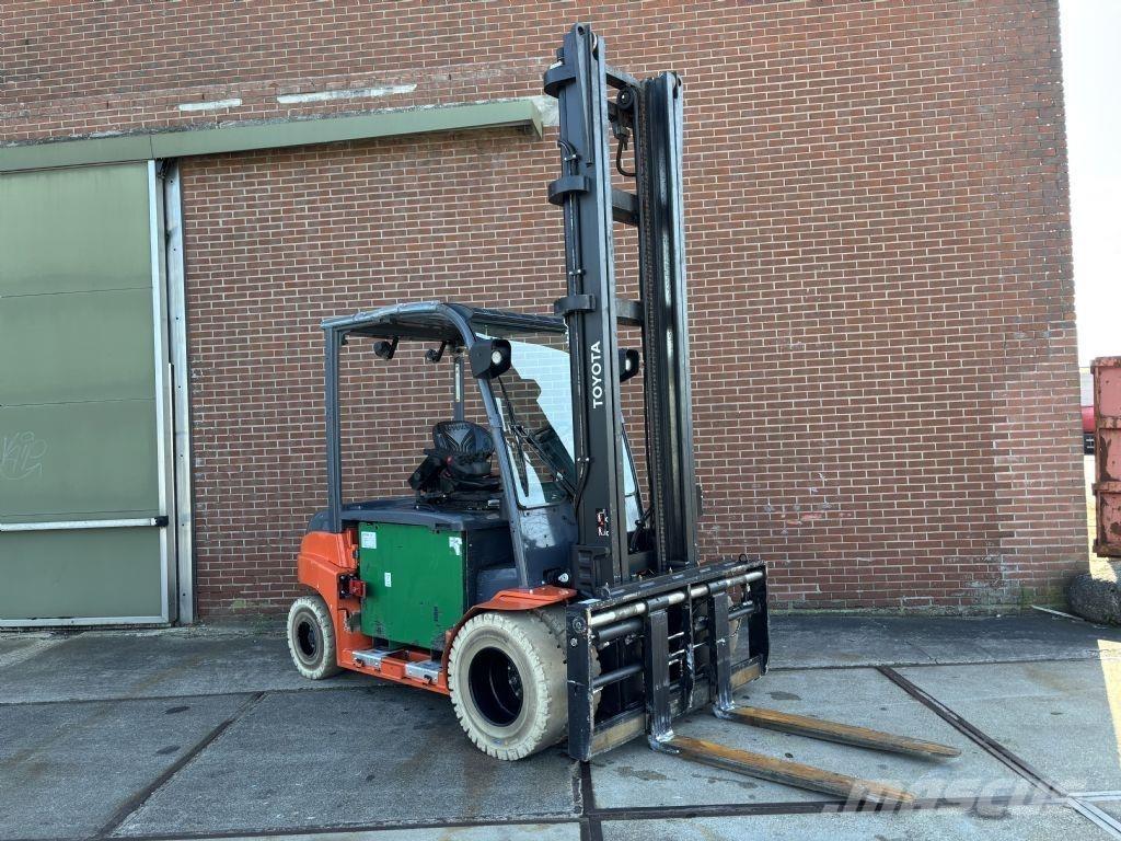 Toyota 8FBMT50 Wózki elektryczne