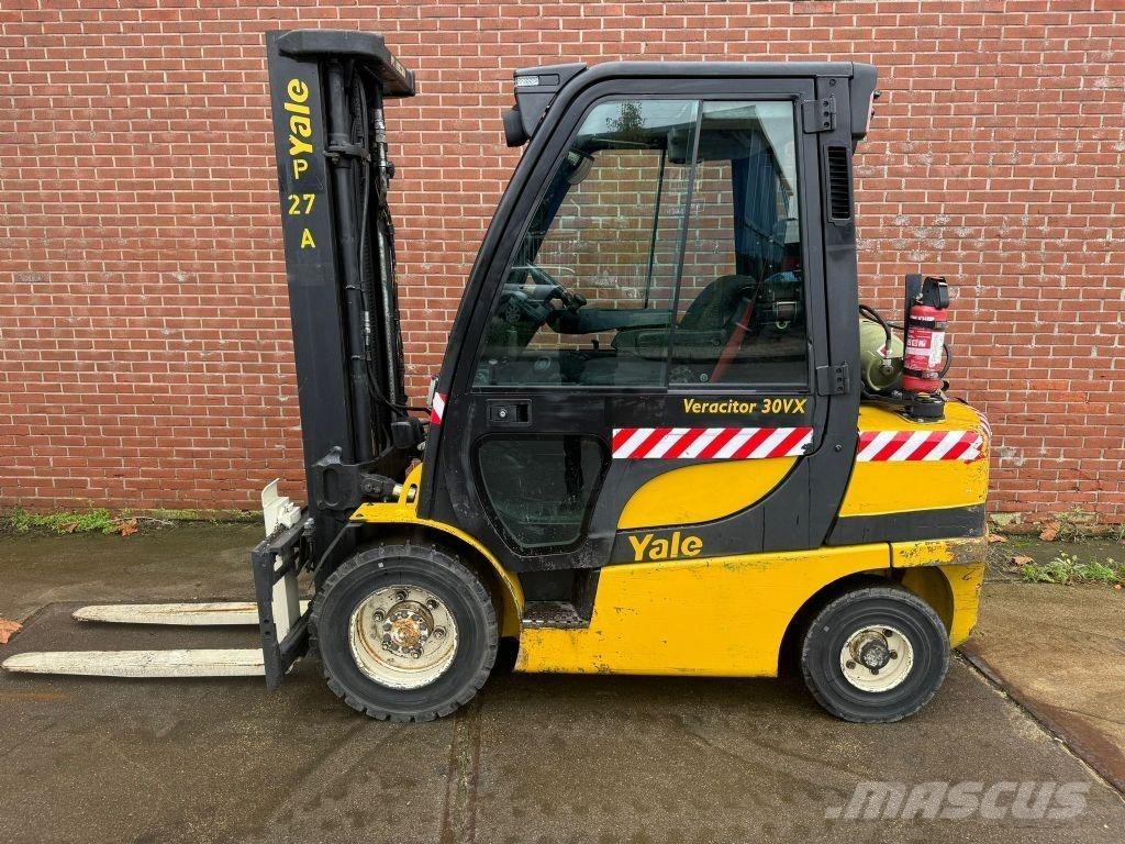 Yale GLP30VX Wózki LPG