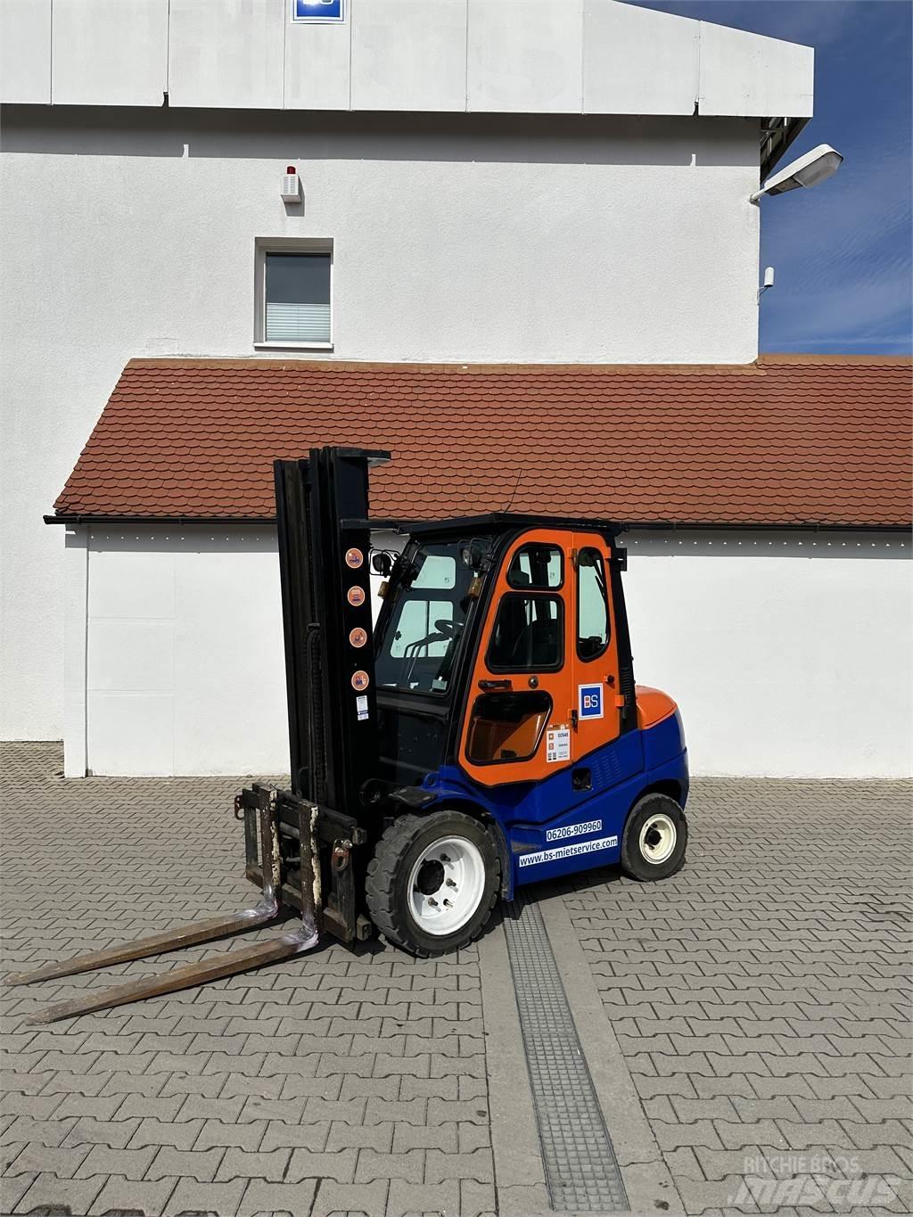 Clark C30D Maszyny budowlane - Inne