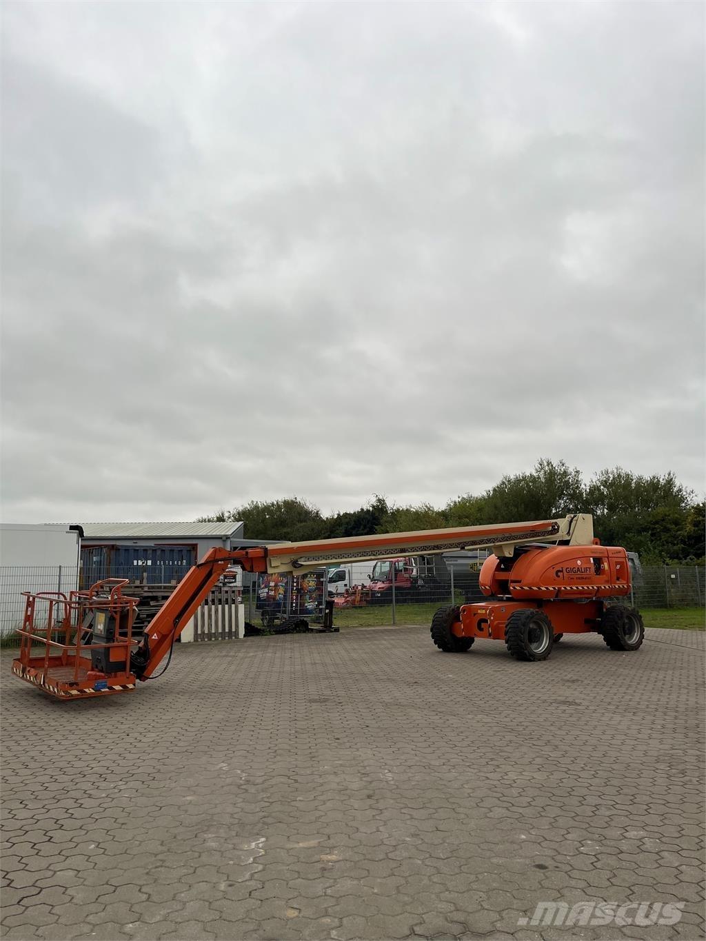 JLG 860 SJ Podnośniki teleskopowe