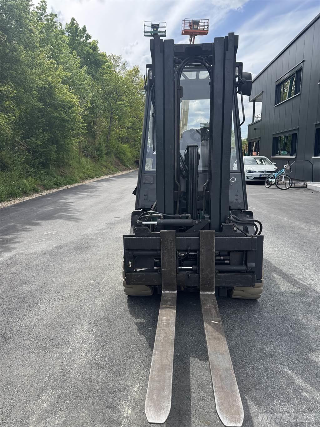 Linde E30 Maszyny budowlane - Inne