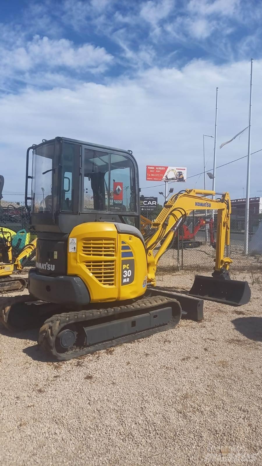 Komatsu PC30MR-2 Minikoparki