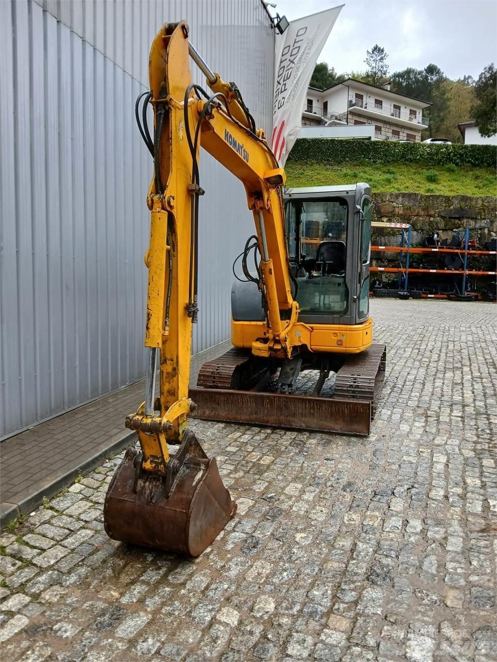 Komatsu PC50MR-2 Minikoparki
