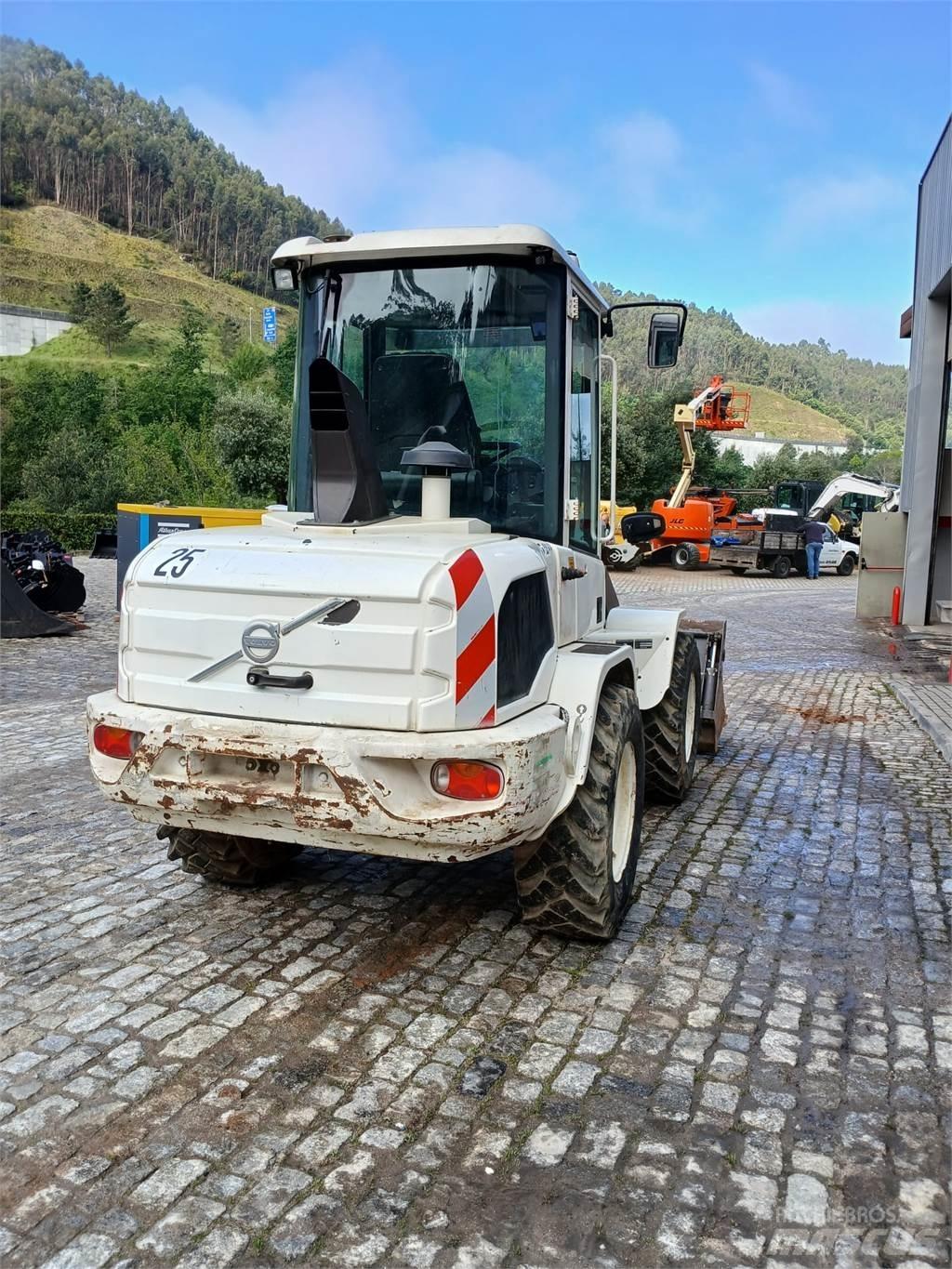 Volvo L30G Maszyny budowlane - Inne