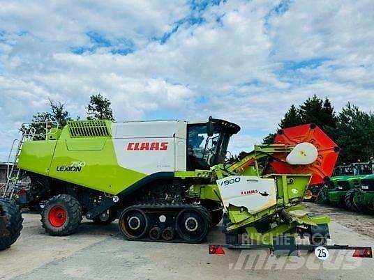 CLAAS LEXION 750 Kombajny zbożowe
