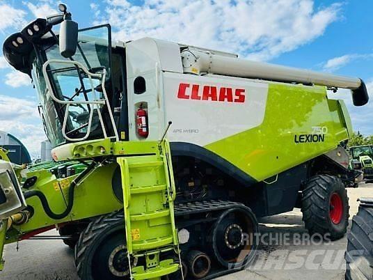 CLAAS LEXION 750 Kombajny zbożowe
