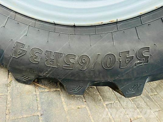 JCB FASTRAC 4220 Ciągniki rolnicze