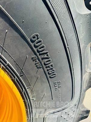 JCB FASTRAC 4220 Ciągniki rolnicze