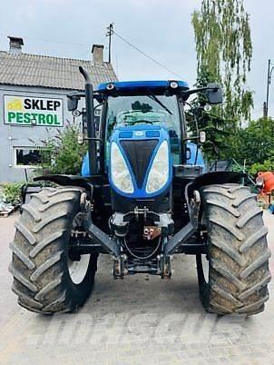 New Holland T7.210RC Ciągniki rolnicze