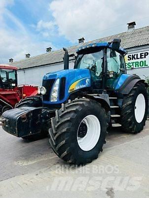 New Holland T8020 Ciągniki rolnicze