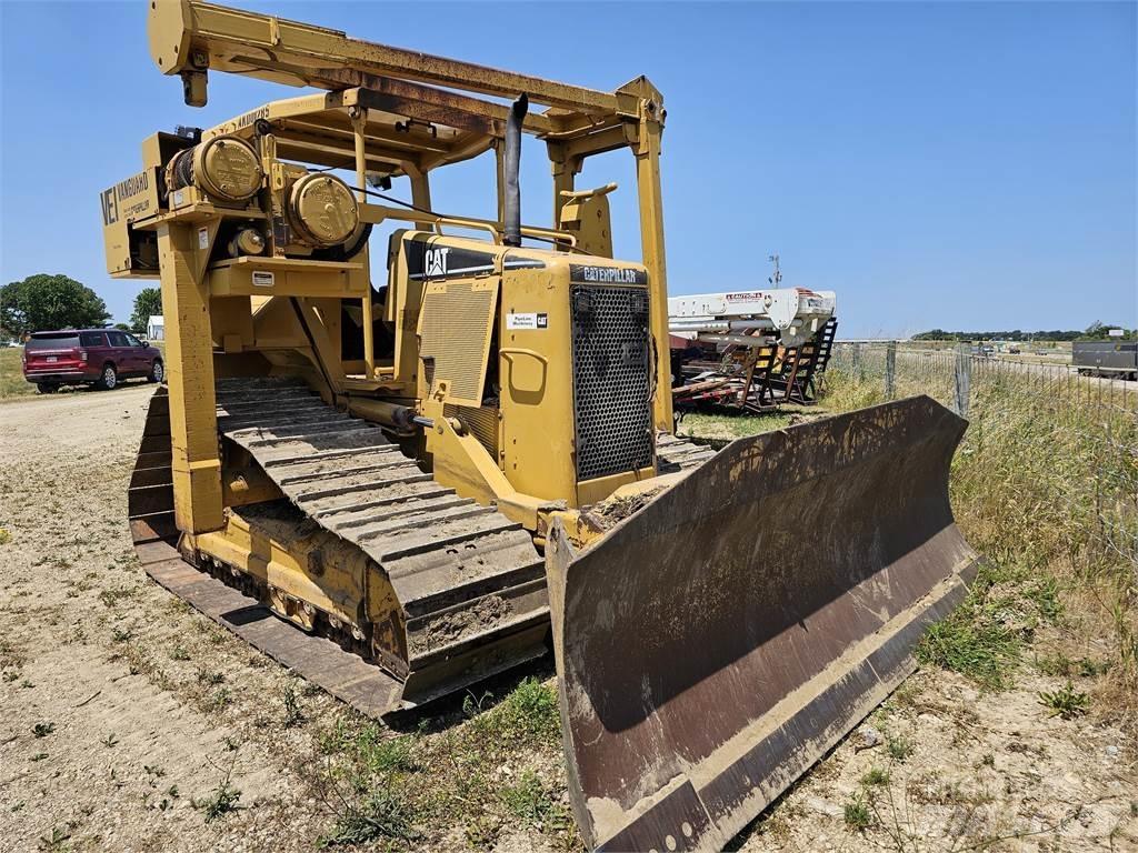 CAT D5N LGP Spycharki gąsienicowe