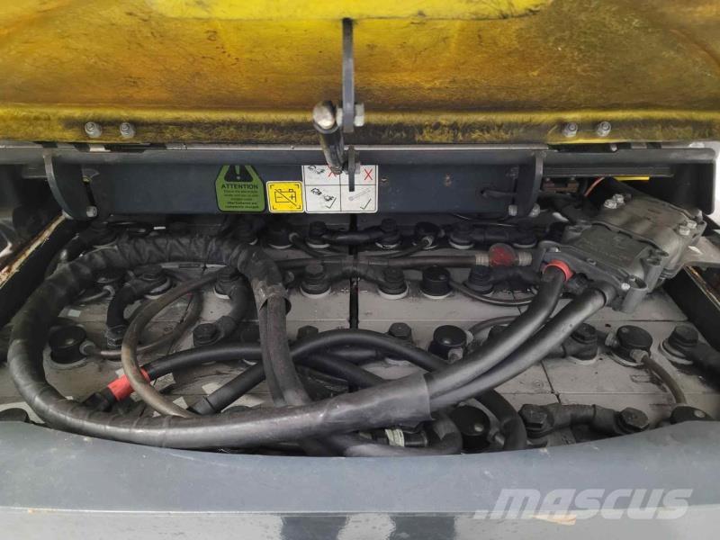 Aisle-Master 20WHE Wózki widłowe do wąskich korytarzy