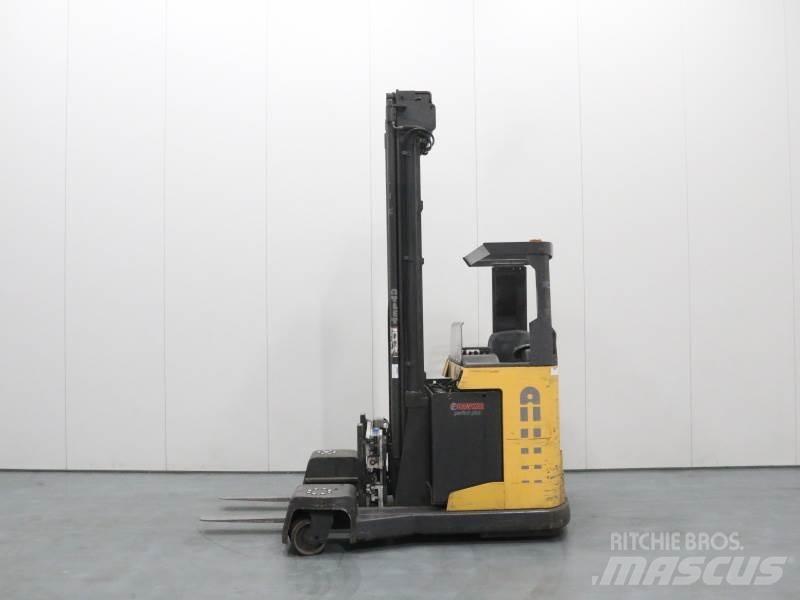 Atlet UFS200 DTFV RG 755 Wózki widłowe czterokierunkowe