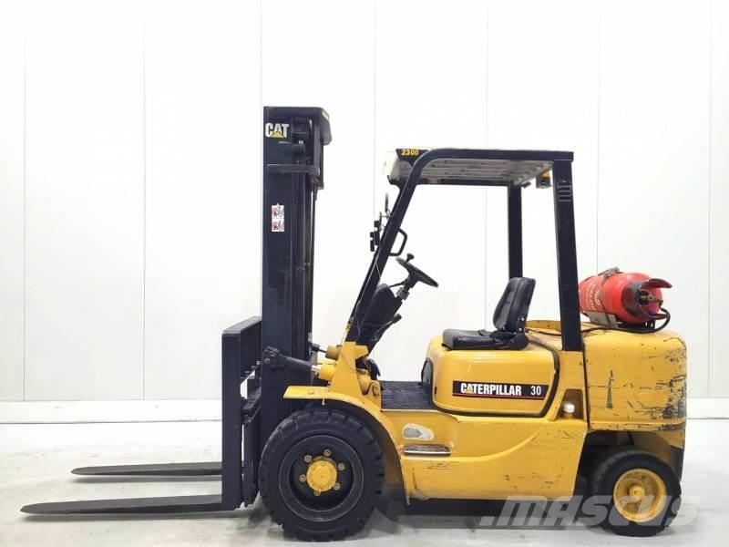 CAT GP30K Wózki LPG
