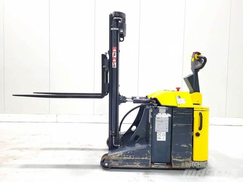 Combilift CS1500 Samojezdne maszyny do załadunku