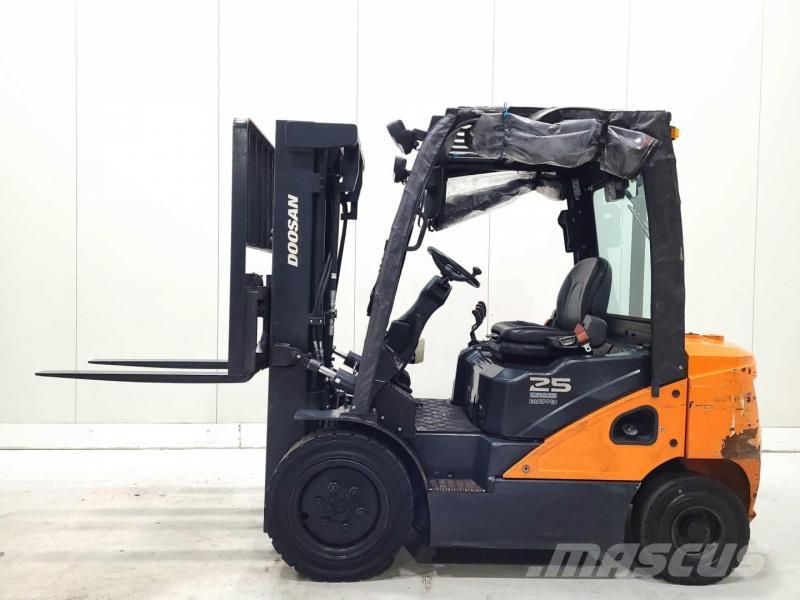 Doosan D25S-7 Wózki Diesla