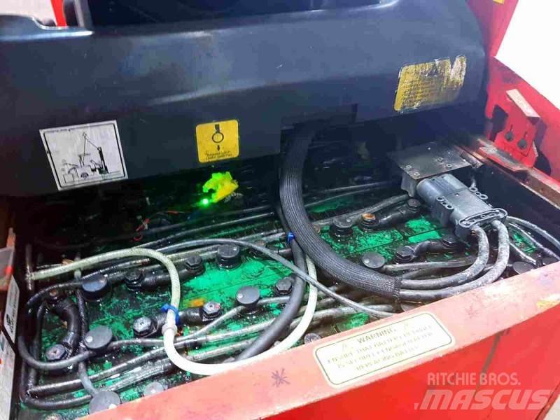 Flexi AC 1200 Wózki widłowe do wąskich korytarzy