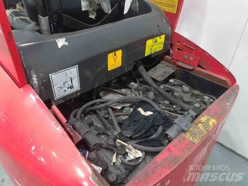 Flexi AC1000 Wózki widłowe do wąskich korytarzy