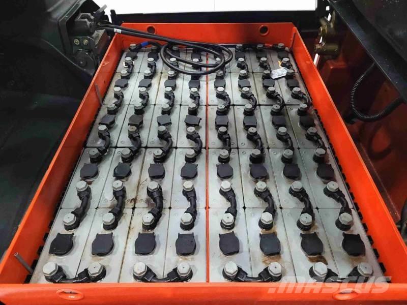 Linde E30 387 Wózki elektryczne